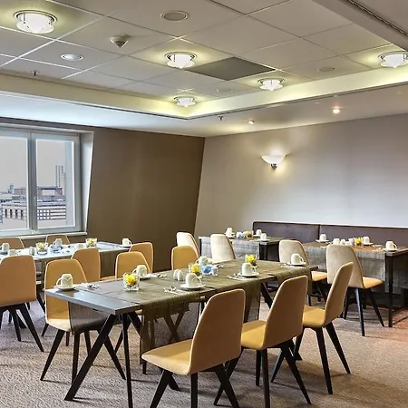 H+ 4* Leipzig